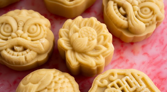 coconut taro mooncakes