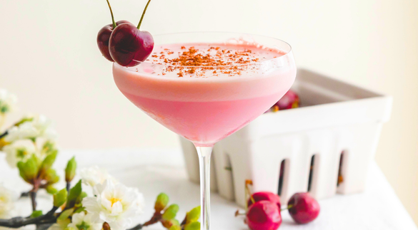 Cherry mocktini mocktail