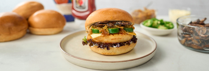 Jalapeño & Caramelized Onion Chicken Burger